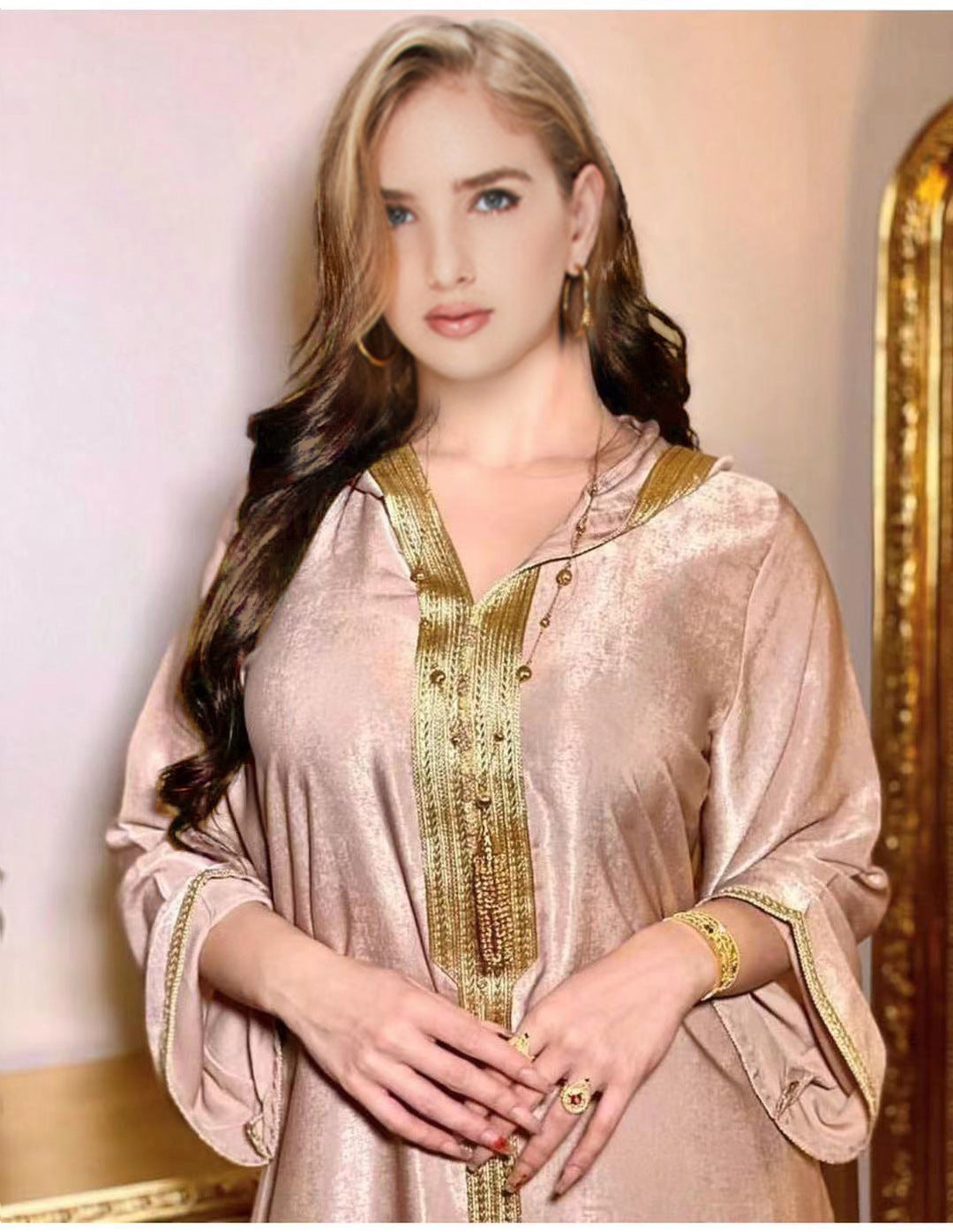 Cross-Border Middle East Dubai Champagne Hooded Lace Suede Robe Muslim Robe Women