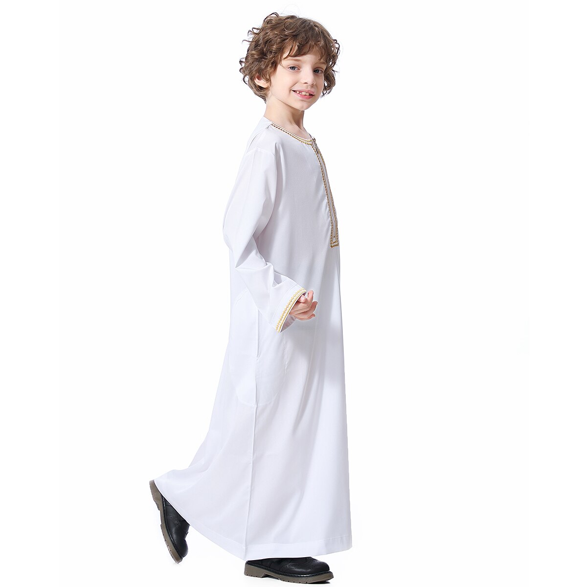 Elegant Boys' Thobe - Middle Eastern Style for Young Boys