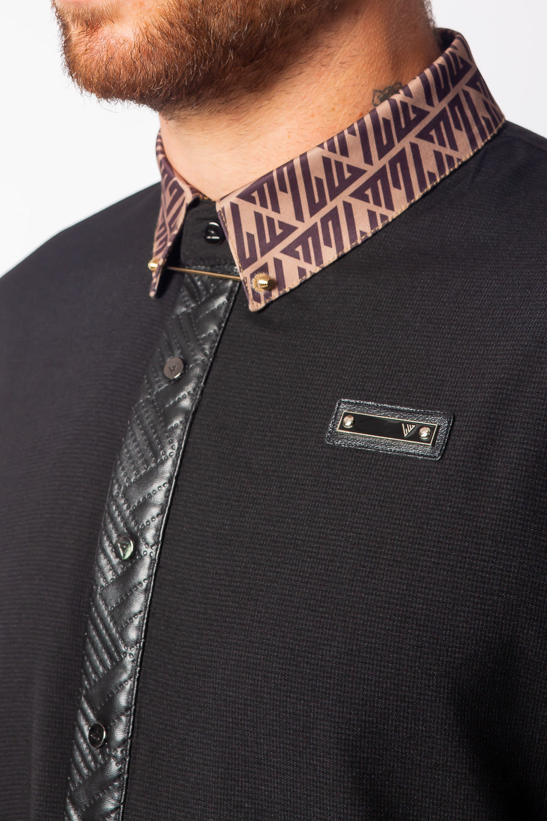 Black Premium Men's Thobe with Collar Design and Pin